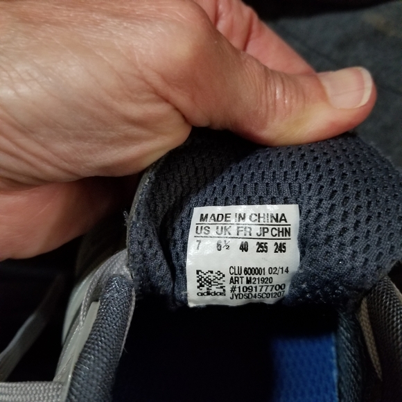 Adidas Sling Blade shoes.  Excellent condition. - Picture 6 of 7